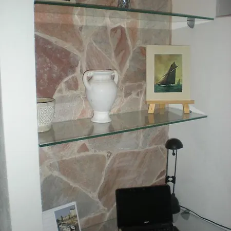 Sophia Cozy Self Catering Dolni Brezany