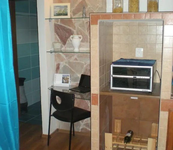 Sophia Cozy Self Catering Dolni Brezany